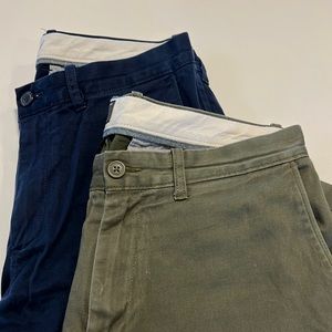 J. Crew Men’s straight leg chino (2 pk), size 31/32